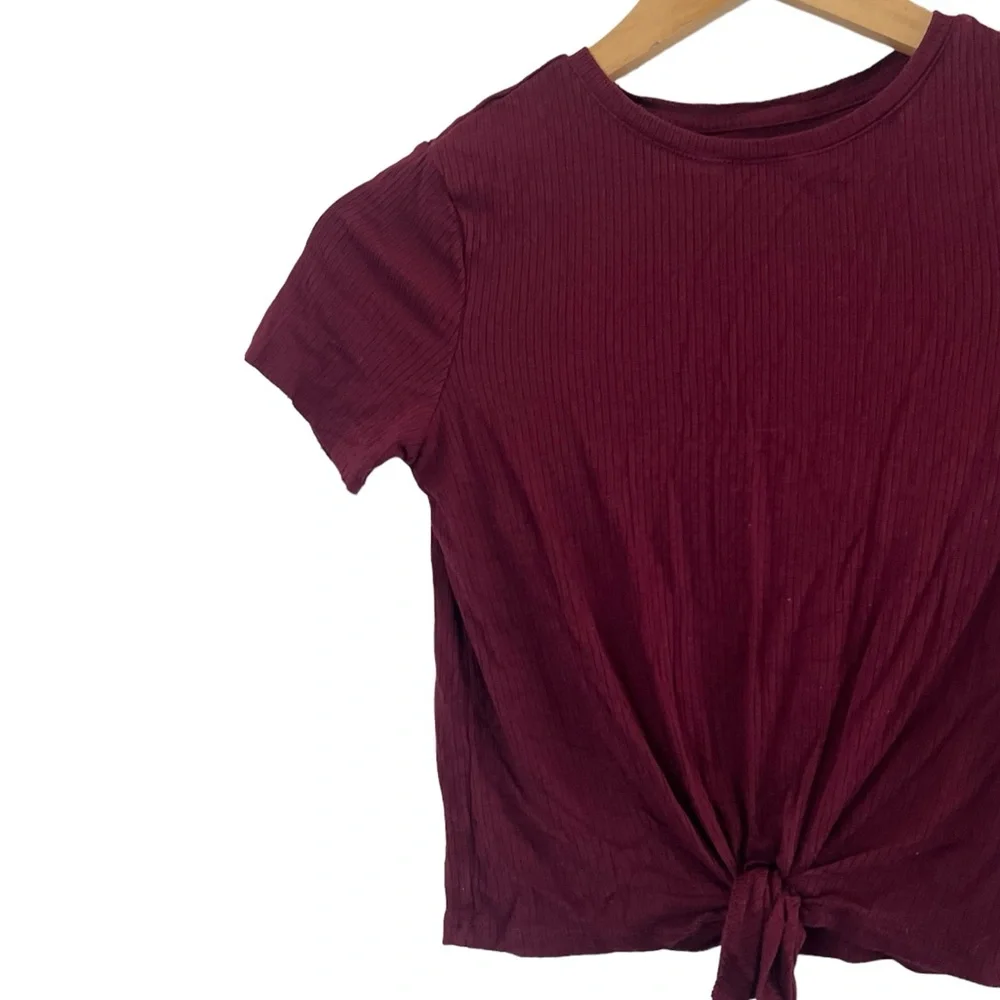 Old Navy | Burgundy knotted front knit short sleeve top girl’s size 6/7 …